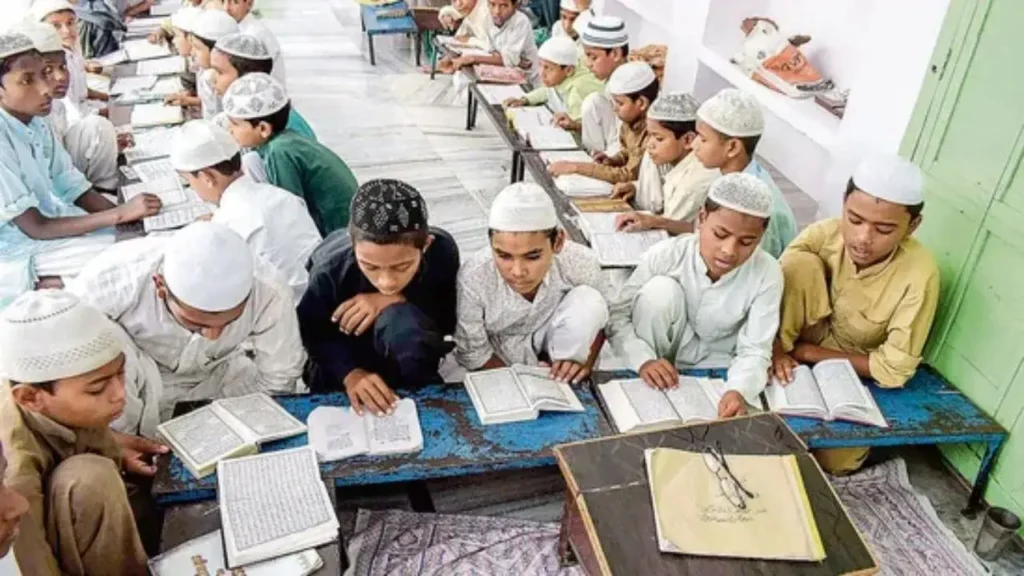 मदरसों और मस्जिदों के खिलाफ एक्शन, बच्चों का भविष्य हो रहा था खराब