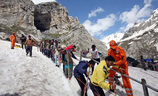 जम्मू-कश्मीर में सभी अमरनाथ यात्रा मार्ग 'No Flying Zone' घोषित, जानें क्यों