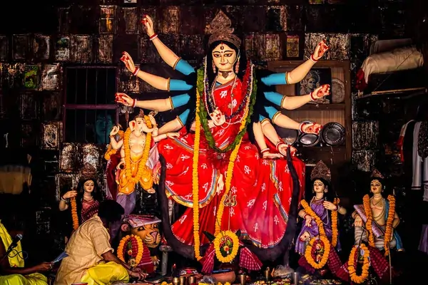 गुरुवार का ज्ञान: गुरु शिक्षा में सीखे शिव जैसा श्रेष्ठ परिवार कैसे बनाएं