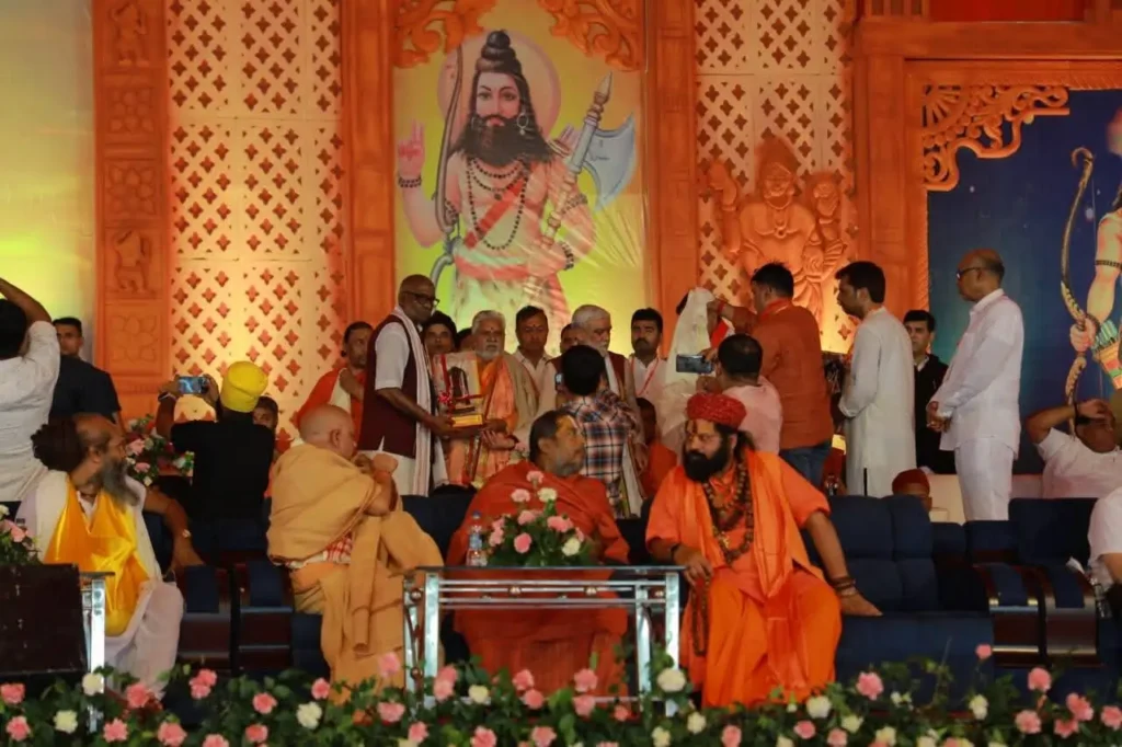 बिहार में किसकी बनेगी सरकार हुई भविष्यवाणी, भगवा-ए-हिंद! और हिंदू राष्ट्र की उठी मांग