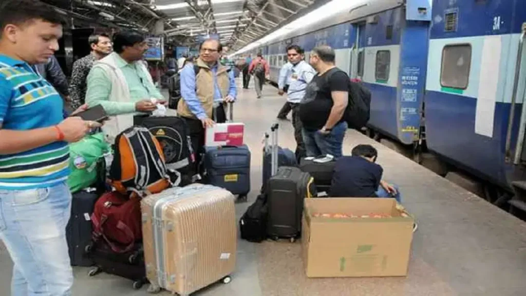 रेलवे का नया लगेज नियम: तय सीमा से ज्यादा सामान पर होगा जुर्माना, एयरपोर्ट जैसी सख्ती