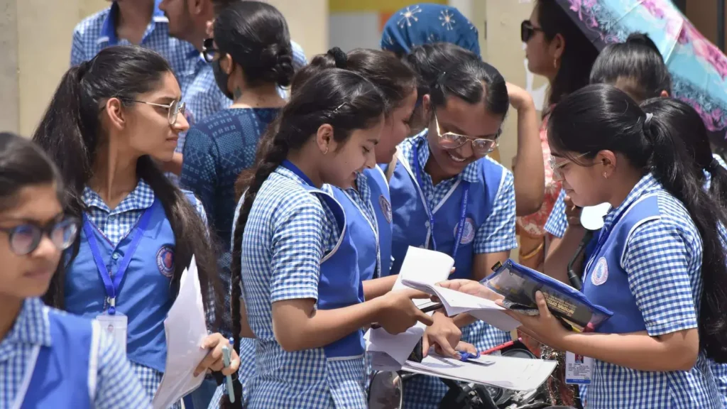 Alert: डुप्लीकेट मार्कशीट के लिए न पड़ें ठगों के जाल में, CBSE ने बताई सही प्रक्रिया