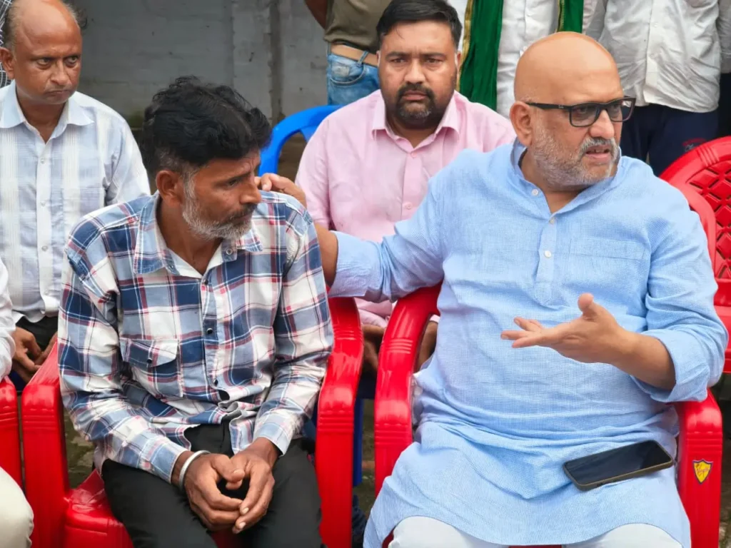रोजगार के अभाव में युवा ऑनलाइन गेमिंग में डूब रहे- अजय राय