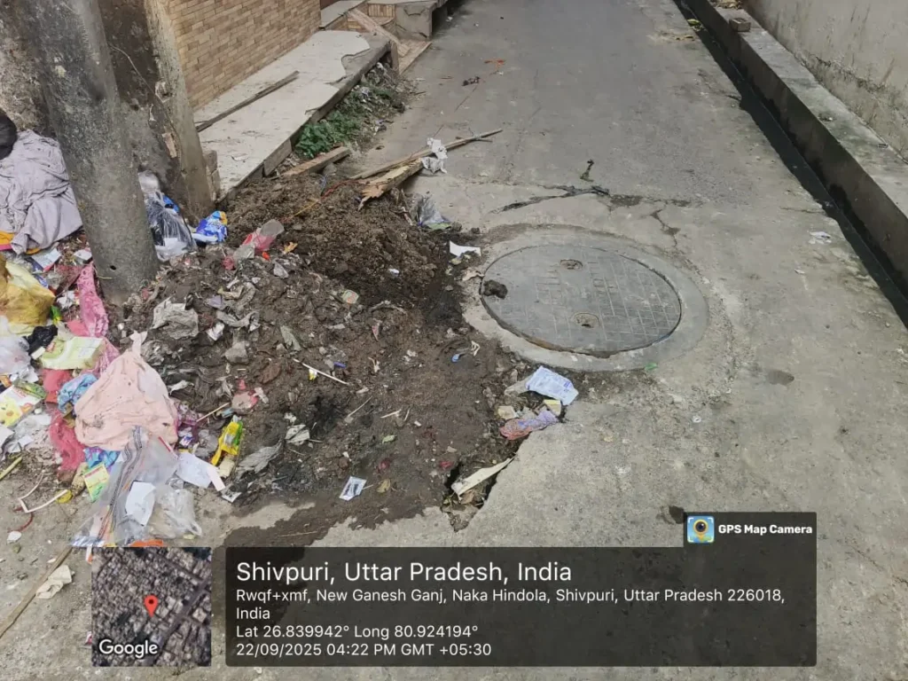 नवरात्रि में नगर निगम की लापरवाही, श्रद्धालुओं को मिली सफाई की जगह बदबू