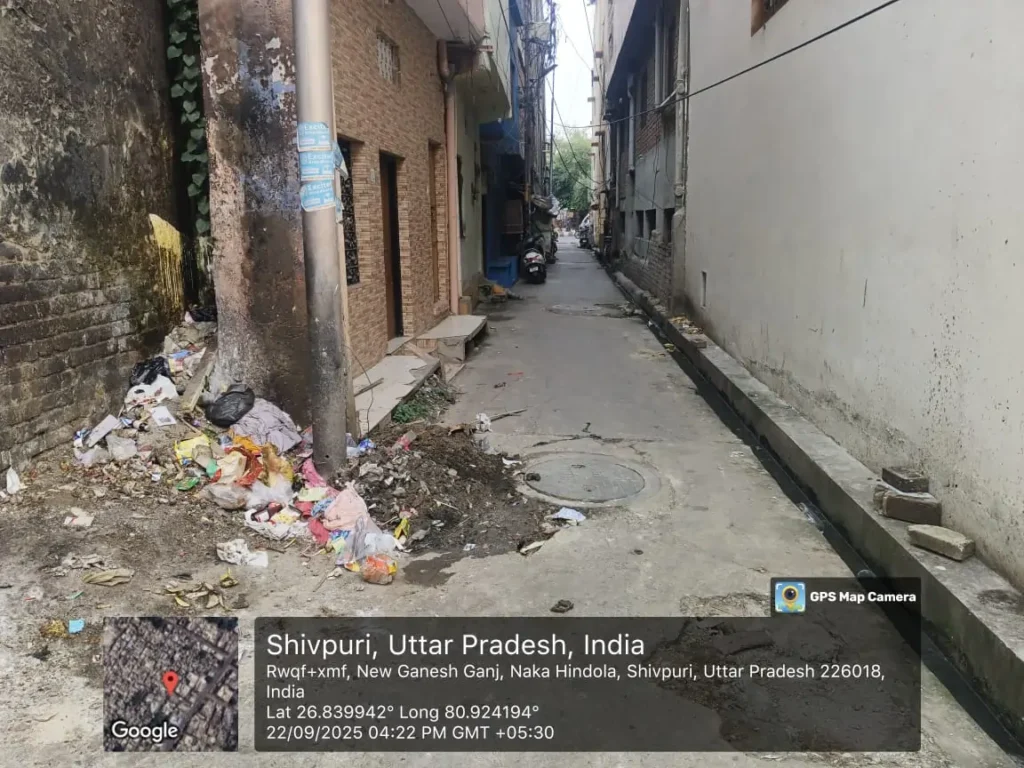 नवरात्रि में नगर निगम की लापरवाही, श्रद्धालुओं को मिली सफाई की जगह बदबू