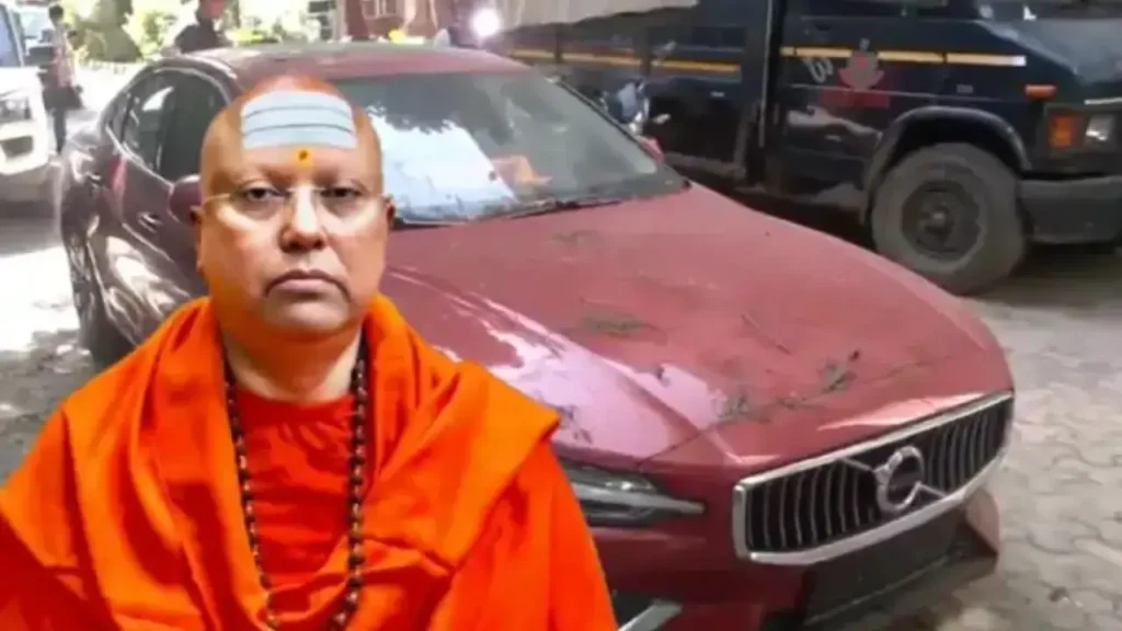श्री शारदा इंस्टीट्यूट यौन उत्पीड़न का मामले का सच: आरोपी बाबा पार्थ सारथी गिरफ्तार