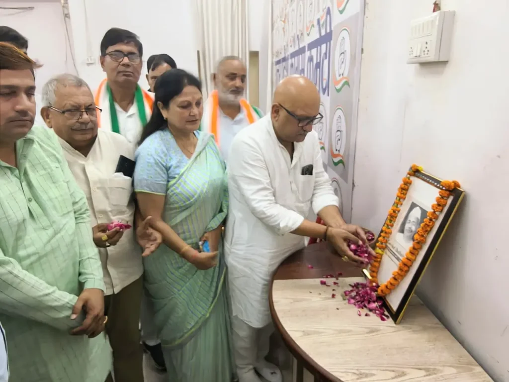 कांग्रेस ने पंडित गोविंद बल्लभ पंत की जयंती पर अर्पित किए श्रद्धासुमन