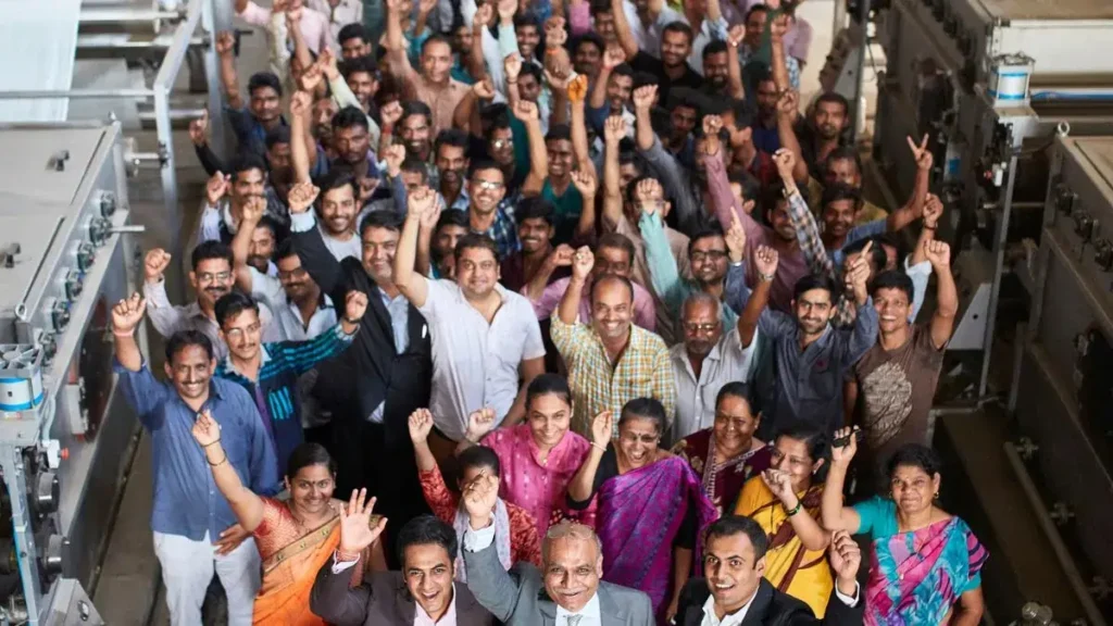 नया लेबर कोड लागू: अस्थायी कर्मियों को बड़ा लाभ