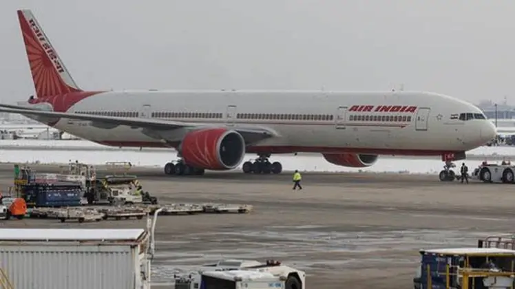 तेल कंपनियों का फैसला: उड़ान सस्ती, होटल महंगे