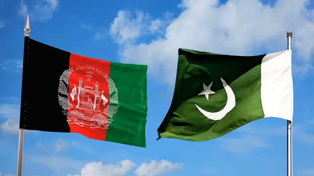 Pakistan ने Afghanistan के खिलाफ खुला युद्ध किया घोषित