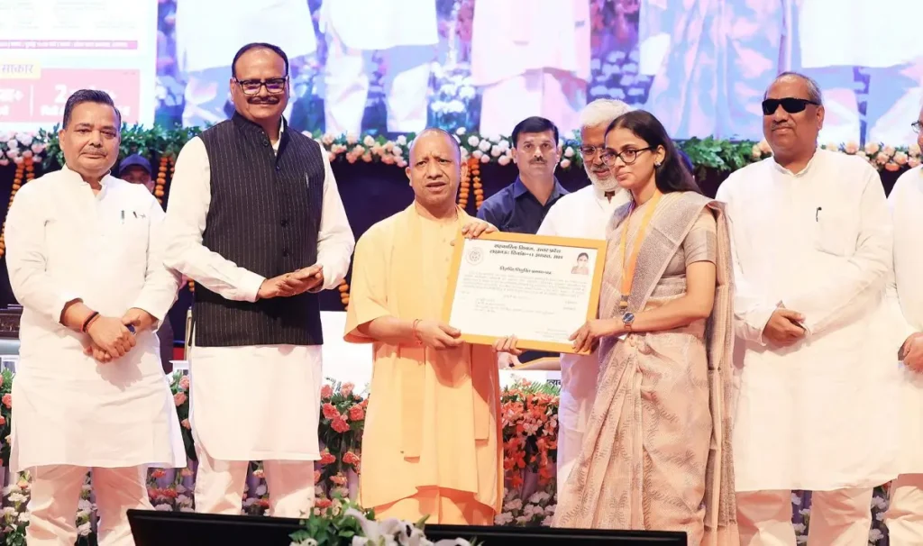 योगी सरकार नवचयनित नर्सिंग अधिकारियों को देगी नियुक्ति पत्र