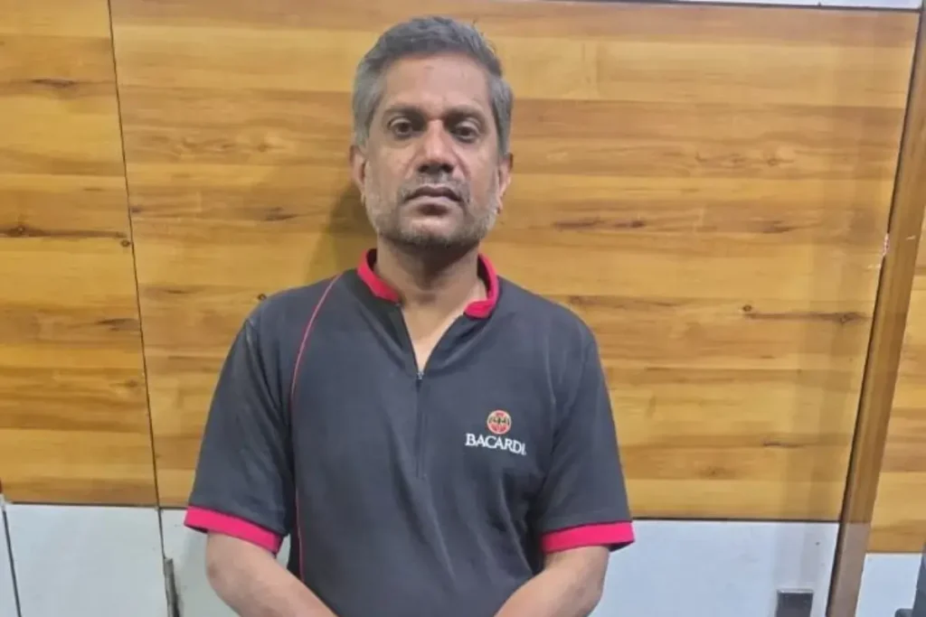 1100 फर्जी बम धमकी देने वाला आरोपी गिरफ्तार