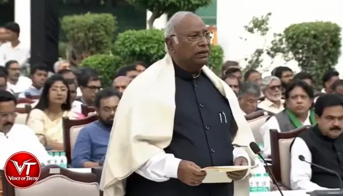 ज्ञानेश कुमार पर जन महाभियोग प्रस्ताव पेश 2 ज्ञानेश कुमार पर जन महाभियोग प्रस्ताव पेश