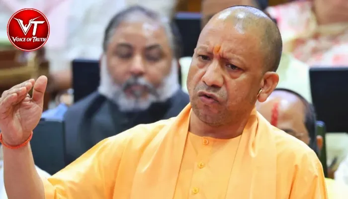 यूपी में कोहरे-शीतलहर से निपटने को योगी सरकार अलर्ट! 2 यूपी में कोहरे-शीतलहर से निपटने को योगी सरकार अलर्ट!